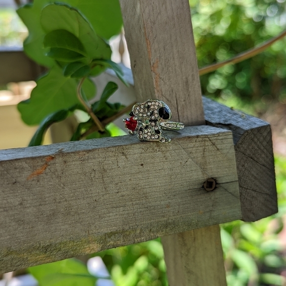 Our favorite Beagle sparkle ring - Picture 3 of 3